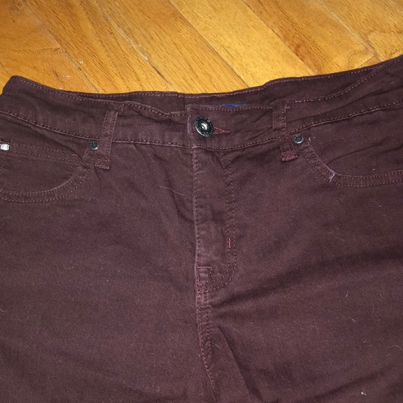 Deep Maroon stretchy jeans - Picture 3 of 4